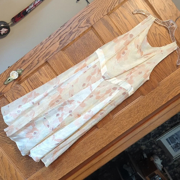 NWT Ann Taylor 100% Silk Pastel Floral Print Sheer Lined Midi Sleeveless Dress - Picture 6 of 8
